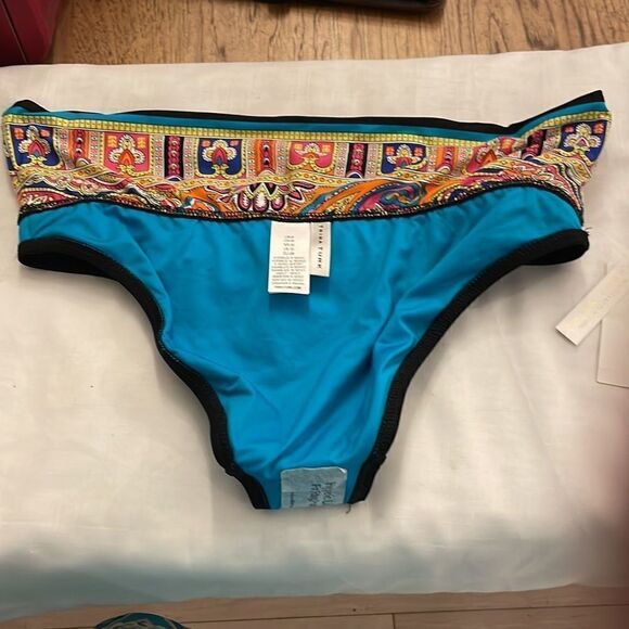 TRINA TURK BIKINI BOTTOM.  NEW - Picture 7 of 8